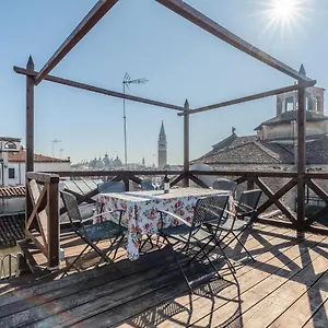  Appartement San Marco Vista Sui Tetti Veneziani Italie