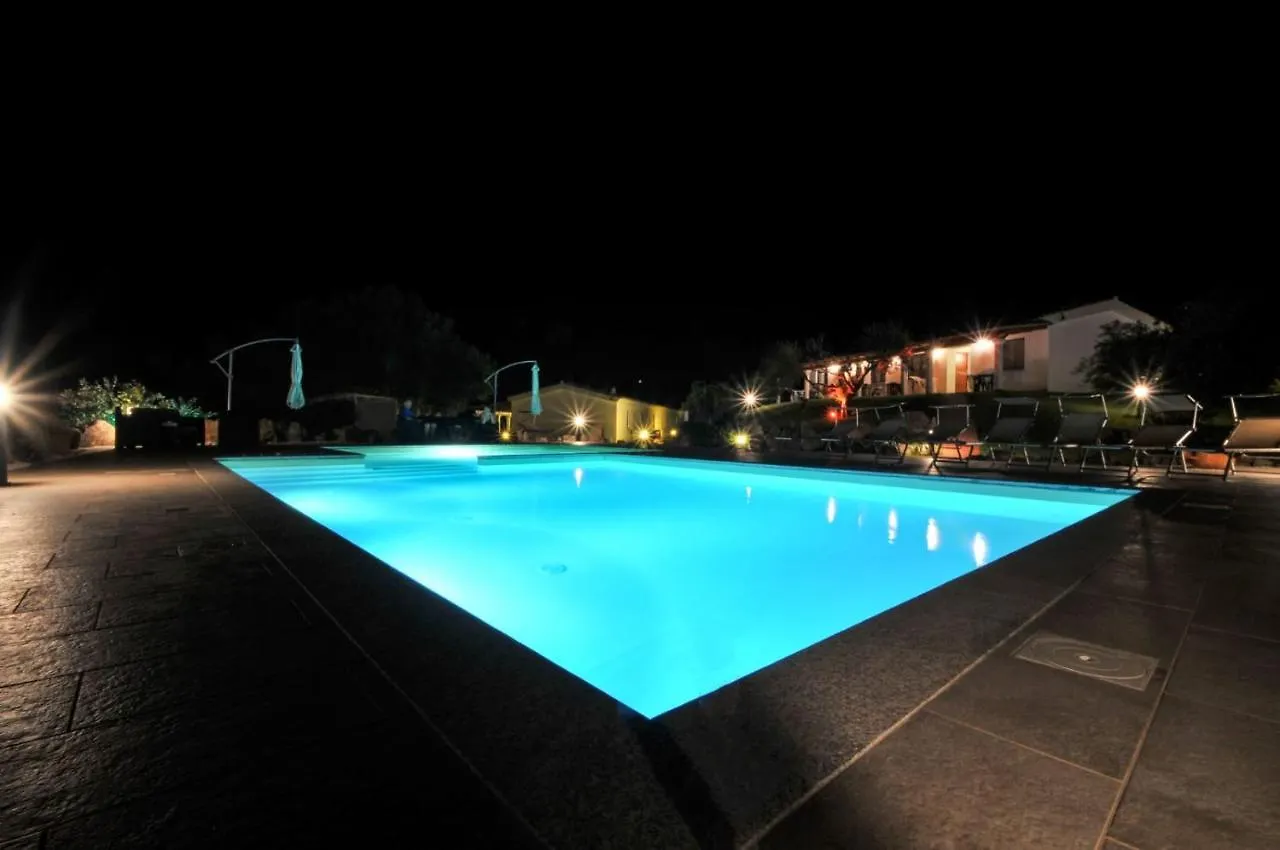 Agriturismo La Rocca Manna サン・テオドーロ