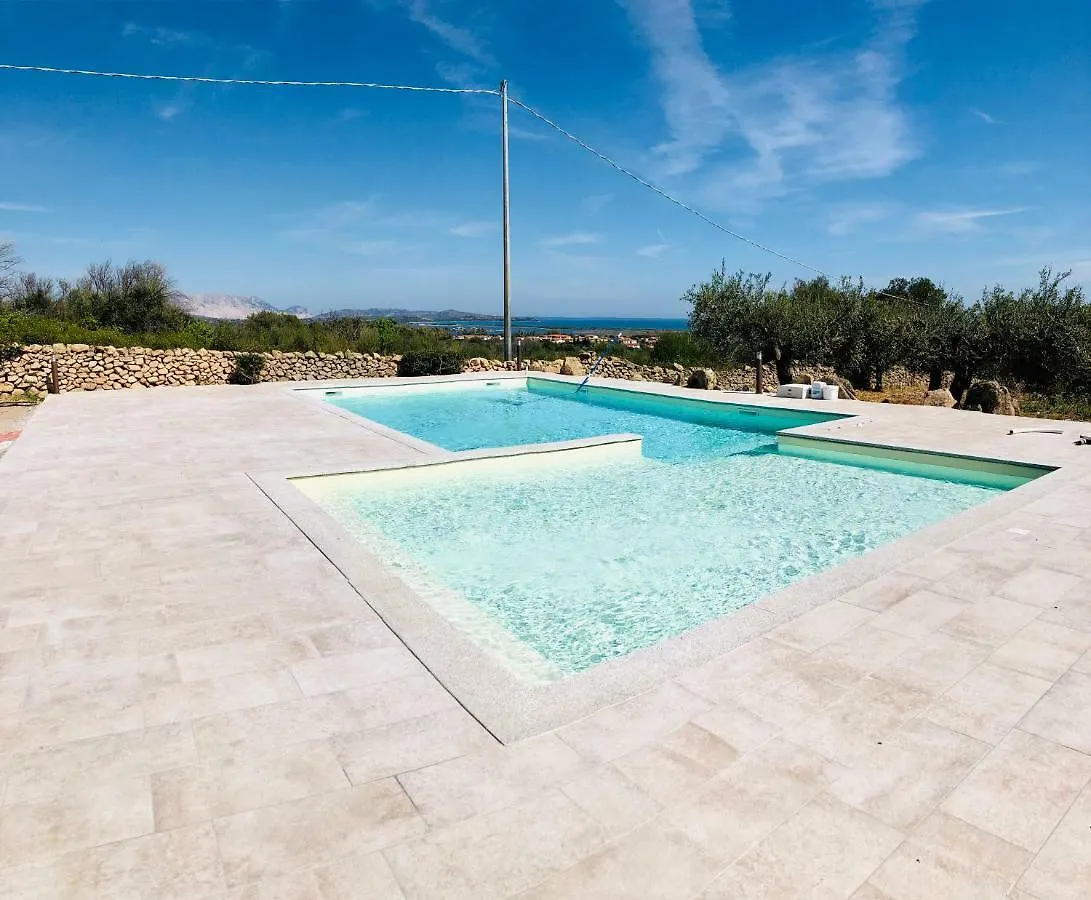Agriturismo La Rocca Manna サン・テオドーロ 0*,  イタリア